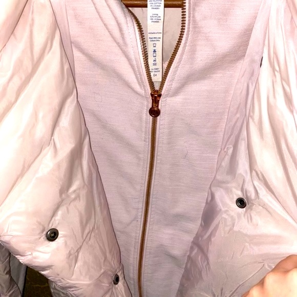 Pre-loved Lululemon pedal power jacket Just like NEW - Picture 5 of 8